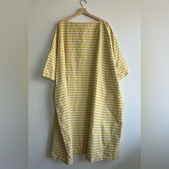 GORGEOUS Tia Cibani Yellow Striped Box Fit Oversized Dress Sz. M - Picture 6 of 7